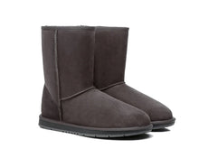 Load image into Gallery viewer, SALE. CLASSIC SHORT ugg boots. FREE Worldwide Shipping.