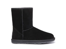 Load image into Gallery viewer, SALE. SHORT ugg boots. FREE Worldwide Shipping.